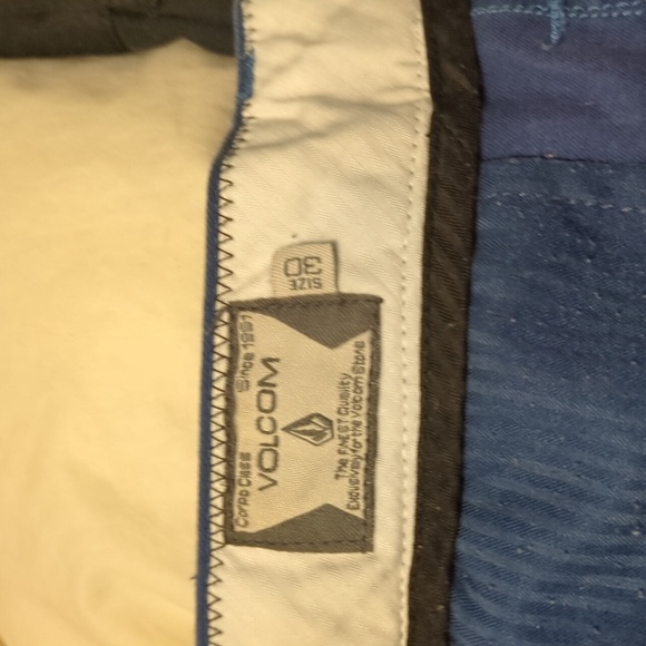 Volcom Dark Blue Woven VMonty Short - Picture 3 of 4